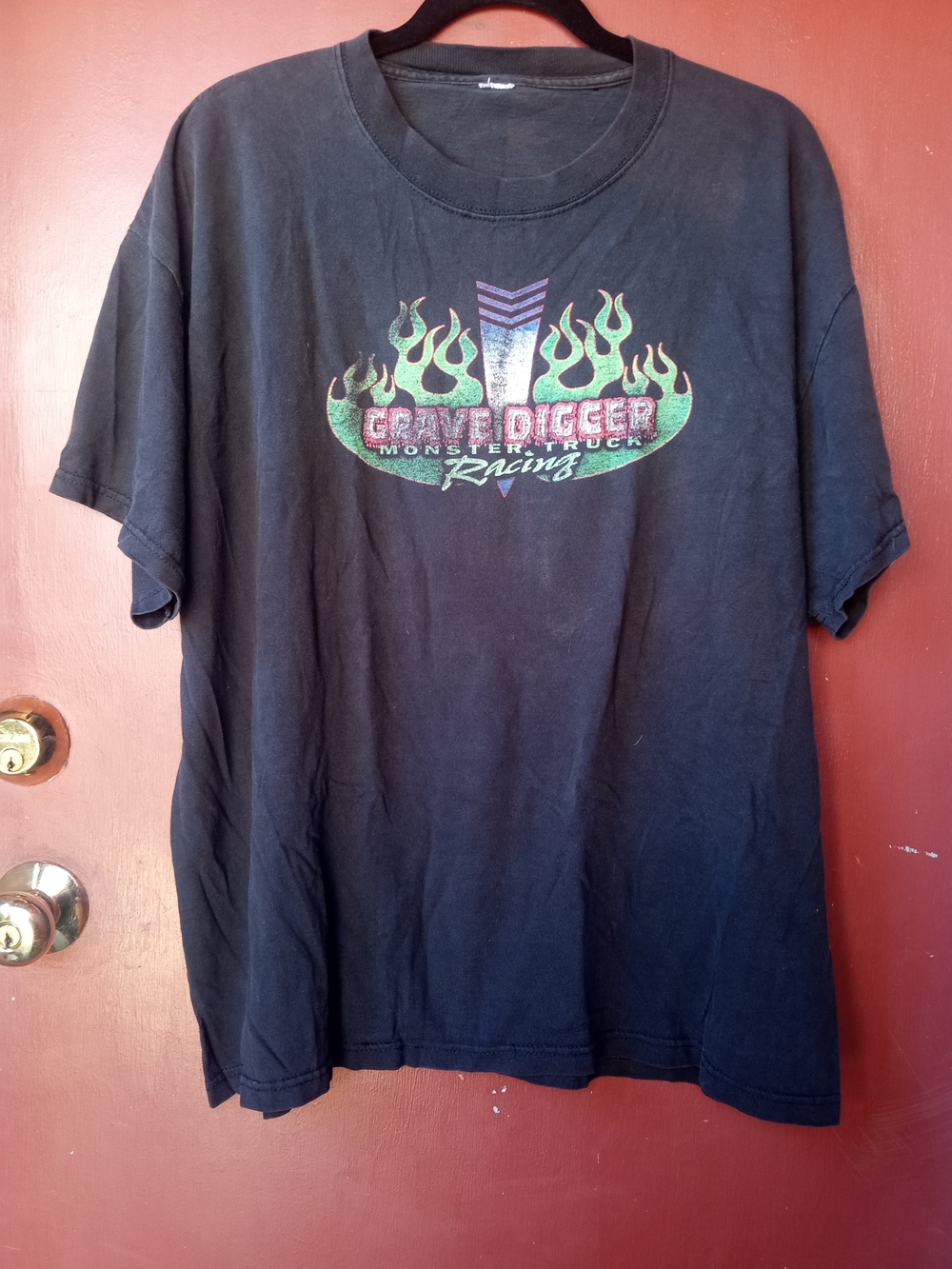 Vintage Y2K Grave Digger Monster Truck Racing Tshirt XL 48